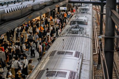 駅のラッシュ